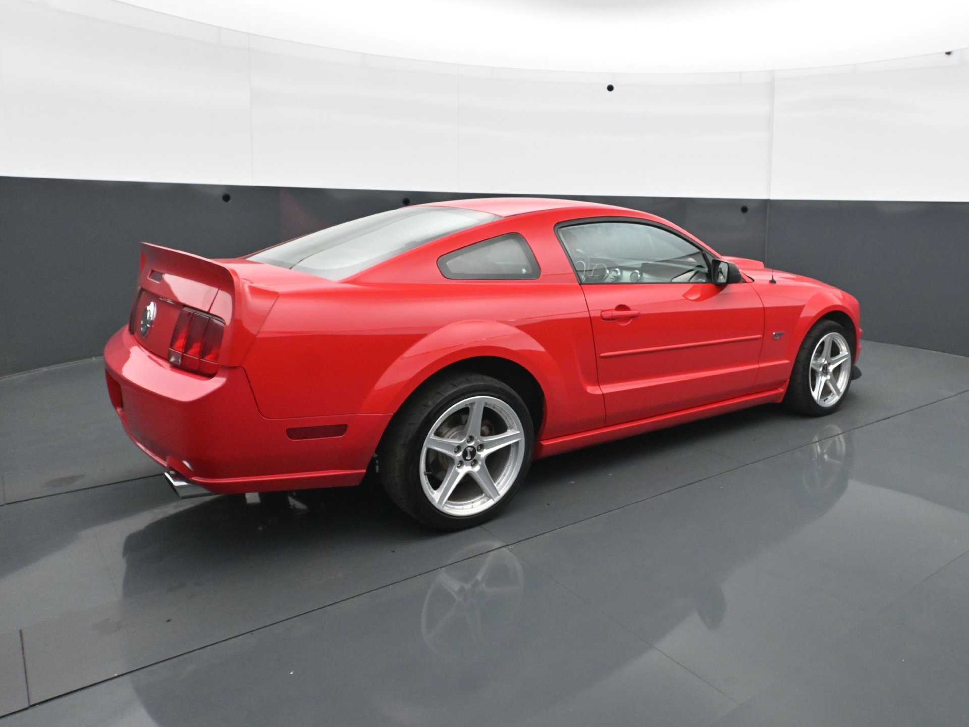 Used 2007 Ford Mustang GT Premium RWD image 7
