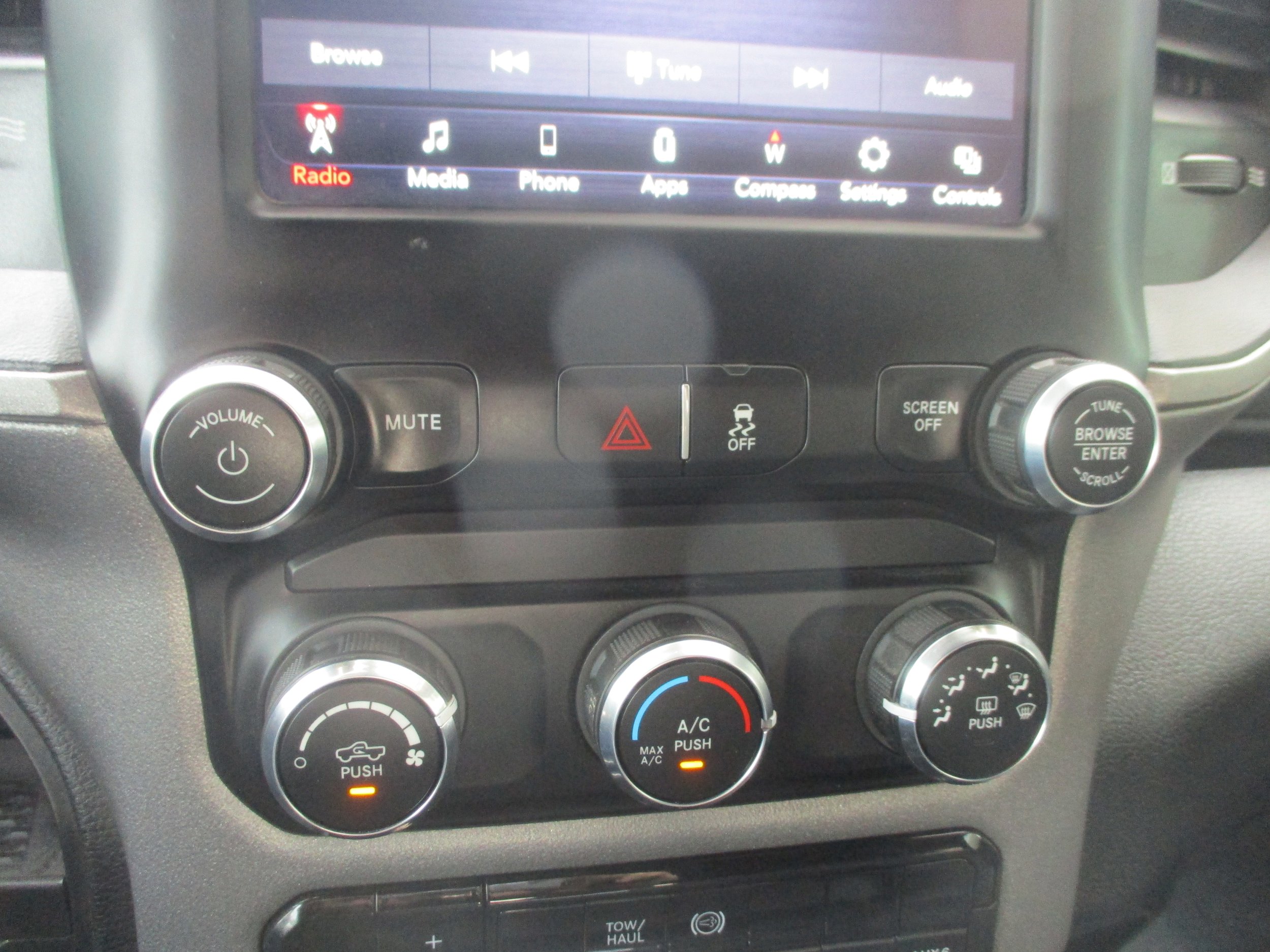 Used 2021 RAM 2500 Tradesman AWD/4WD image 15