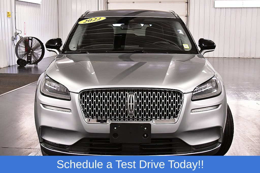 Used 2022 Lincoln Corsair AWD w/ Equipment Group 101A image 2