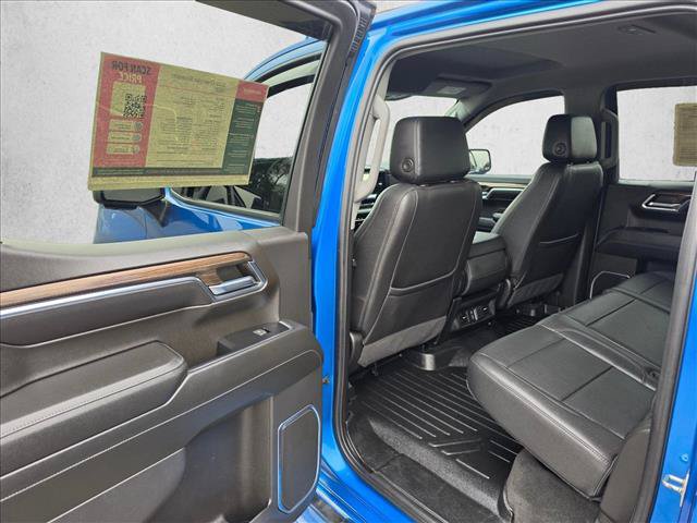 Certified 2022 Chevrolet Silverado 1500 LT w/ Safety Package AWD/4WD image 16