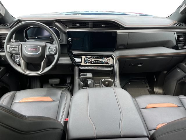 Used 2024 GMC Sierra 1500 AT4 w/ Technology Package AWD/4WD image 17
