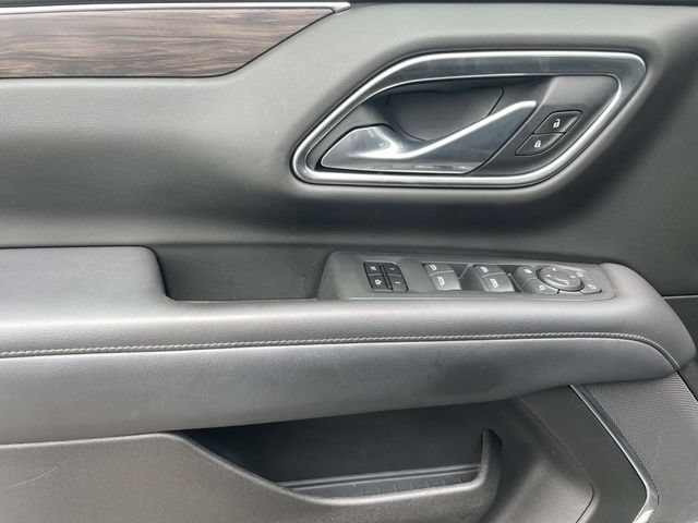 Used 2021 Chevrolet Tahoe Z71 w/ Luxury Package AWD/4WD image 21