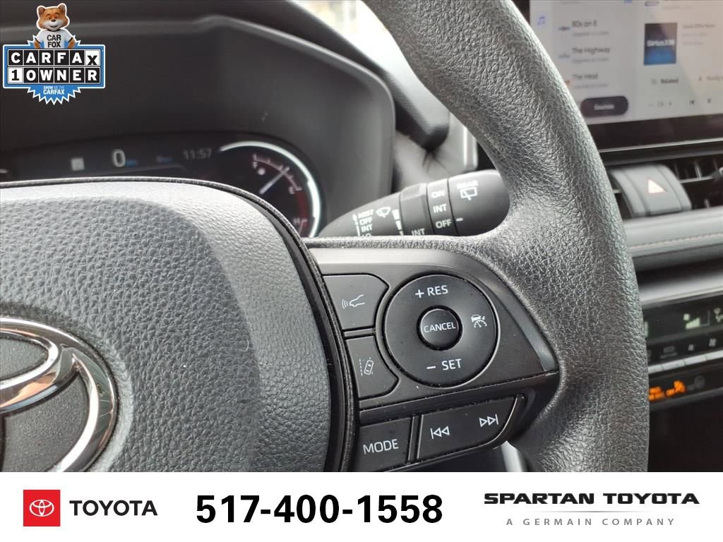 Used 2024 Toyota RAV4 XLE FWD image 17