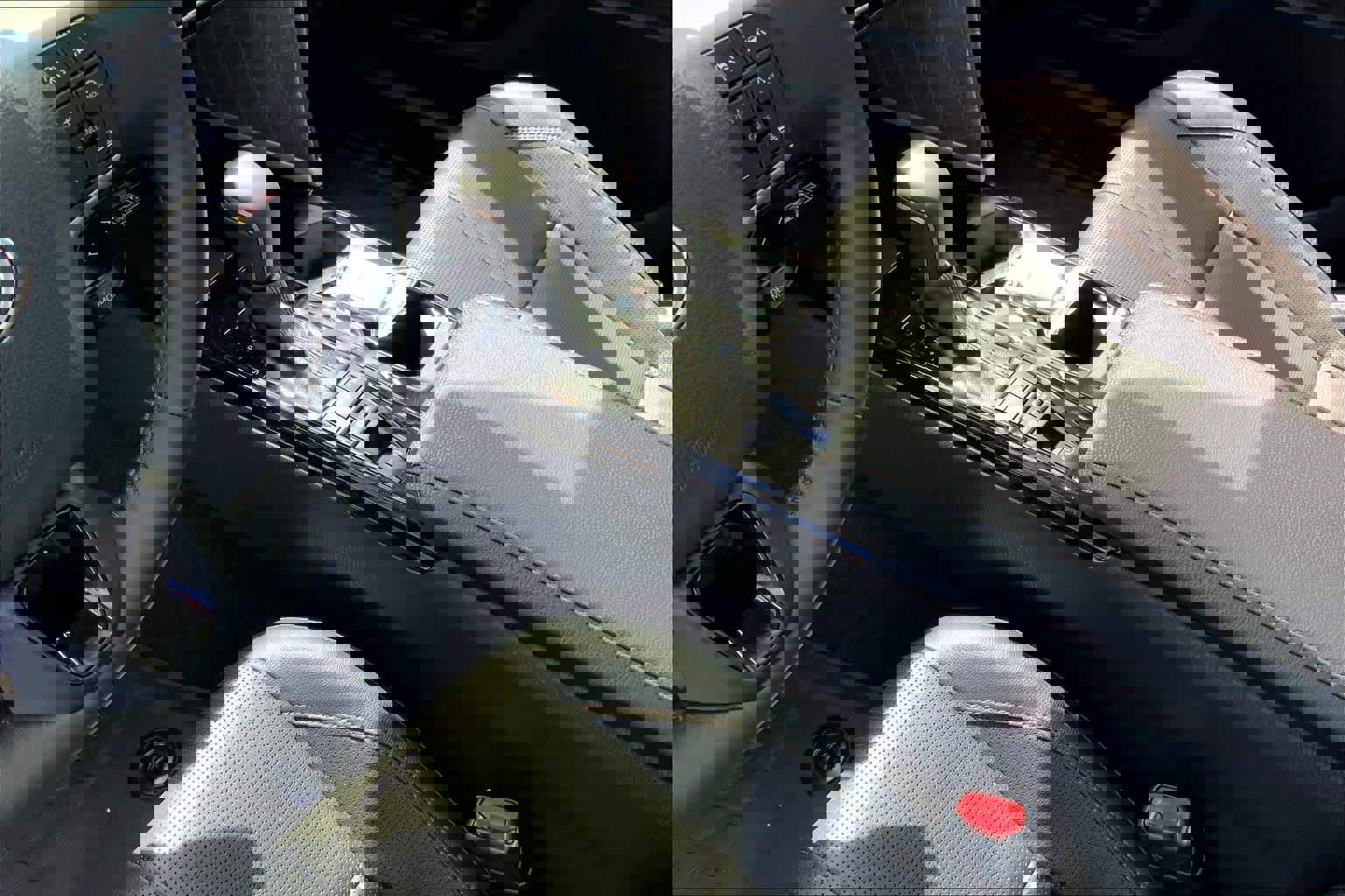 Used 2026 Toyota Camry XLE w/ Premium Plus Package image 17