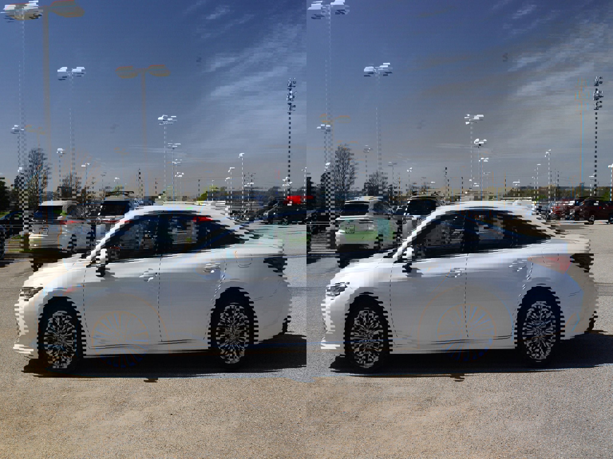 Used 2019 Toyota Avalon Limited w/ Advanced Safety Package image 14