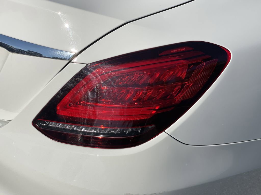 Used 2019 Mercedes-Benz C 300 Sedan image 7