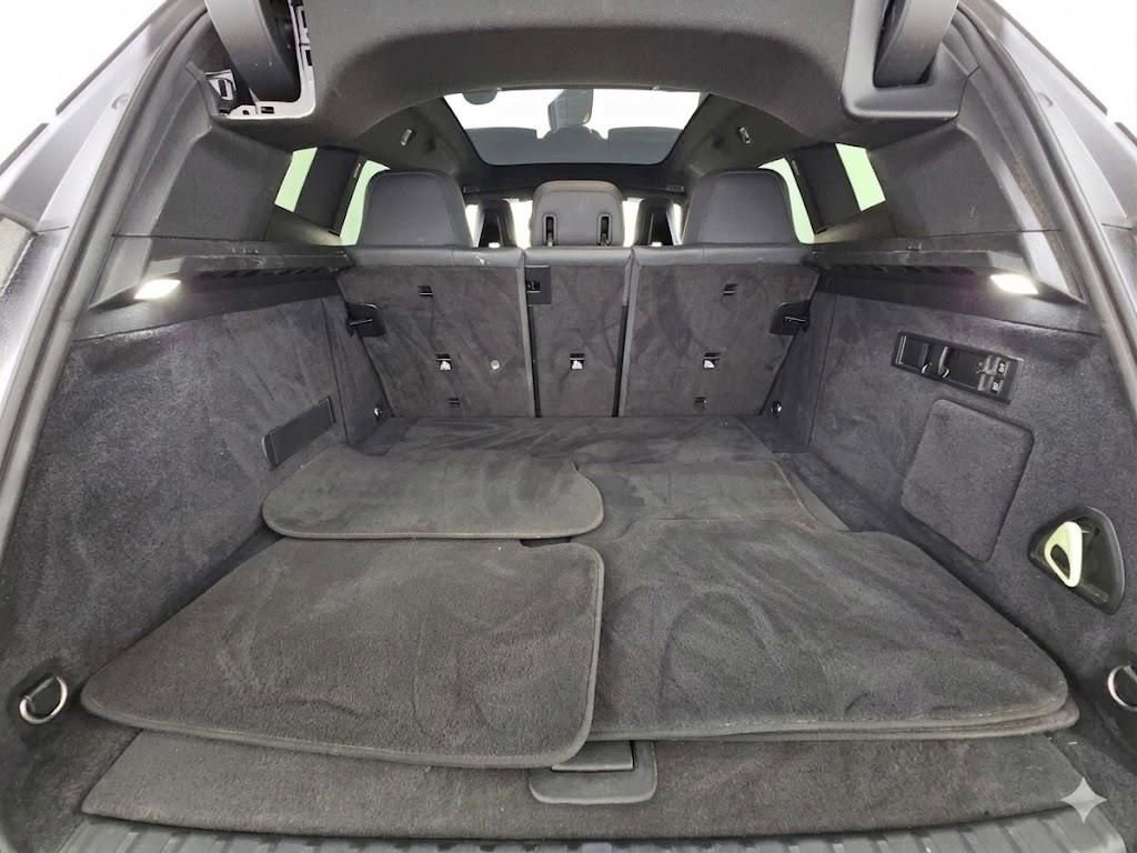 Used 2023 BMW iX M60 w/ Executive Package image 16