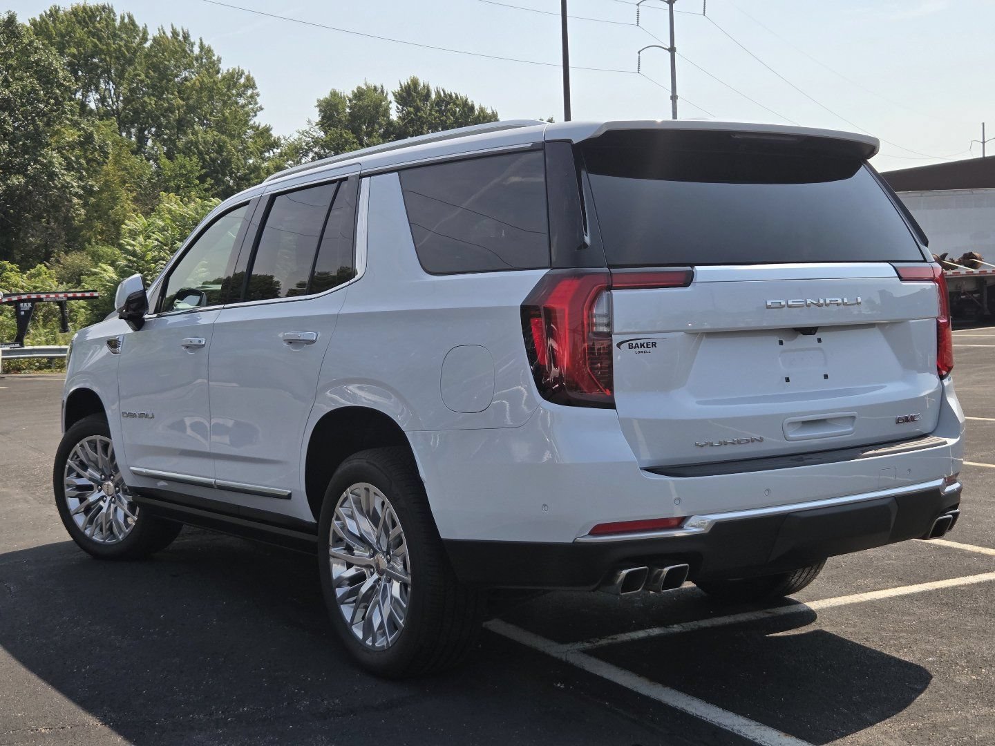 New 2026 GMC Yukon Denali w/ Sun & Power Step Package AWD/4WD image 18