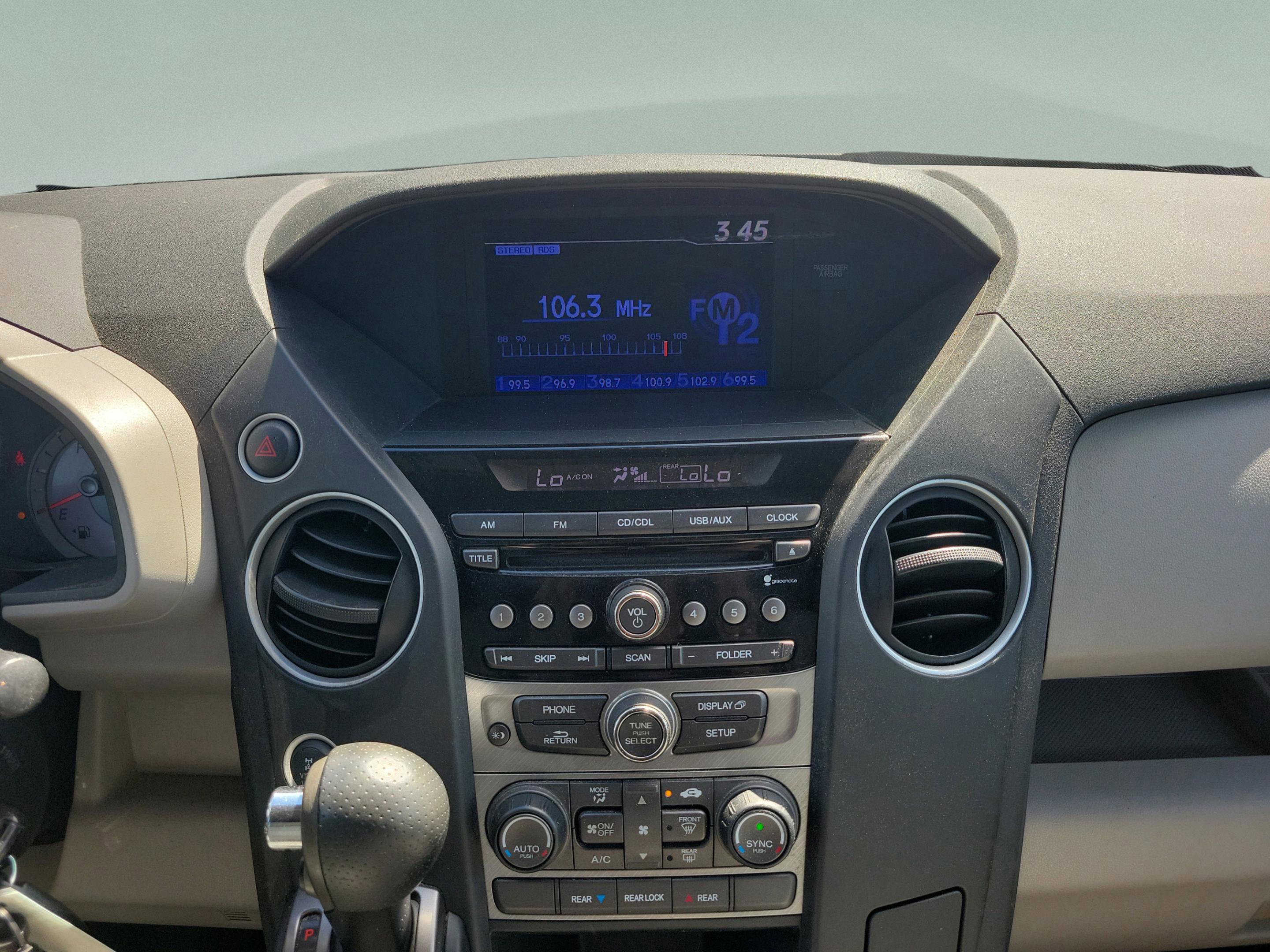 Used 2015 Honda Pilot LX image 13