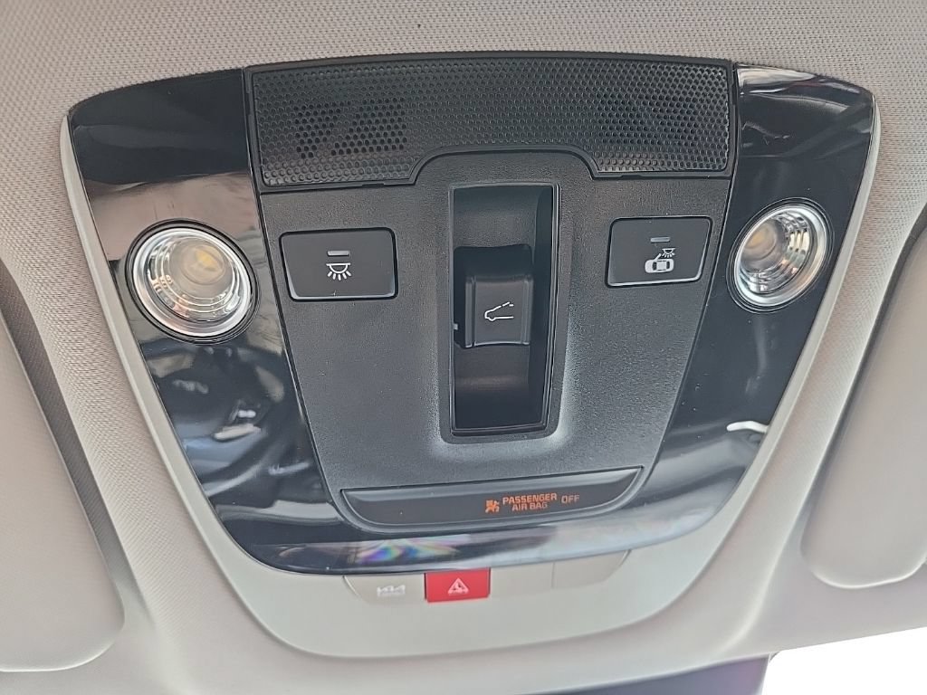 Certified 2024 Kia Seltos SX w/ SX Sunroof Package AWD/4WD image 22