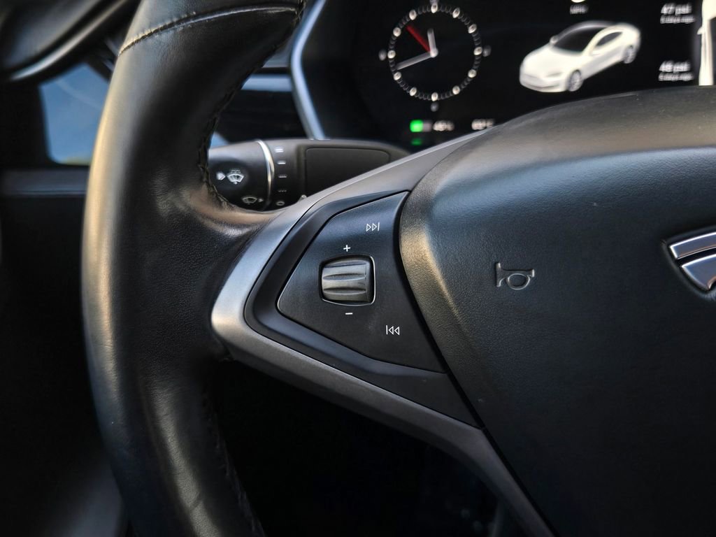 Used 2018 Tesla Model S 75D image 21