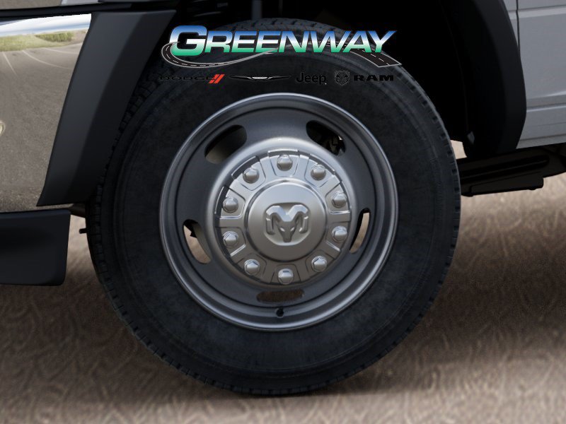 New 2026 RAM 5500 Tradesman w/ Chrome Appearance Group AWD/4WD image 8