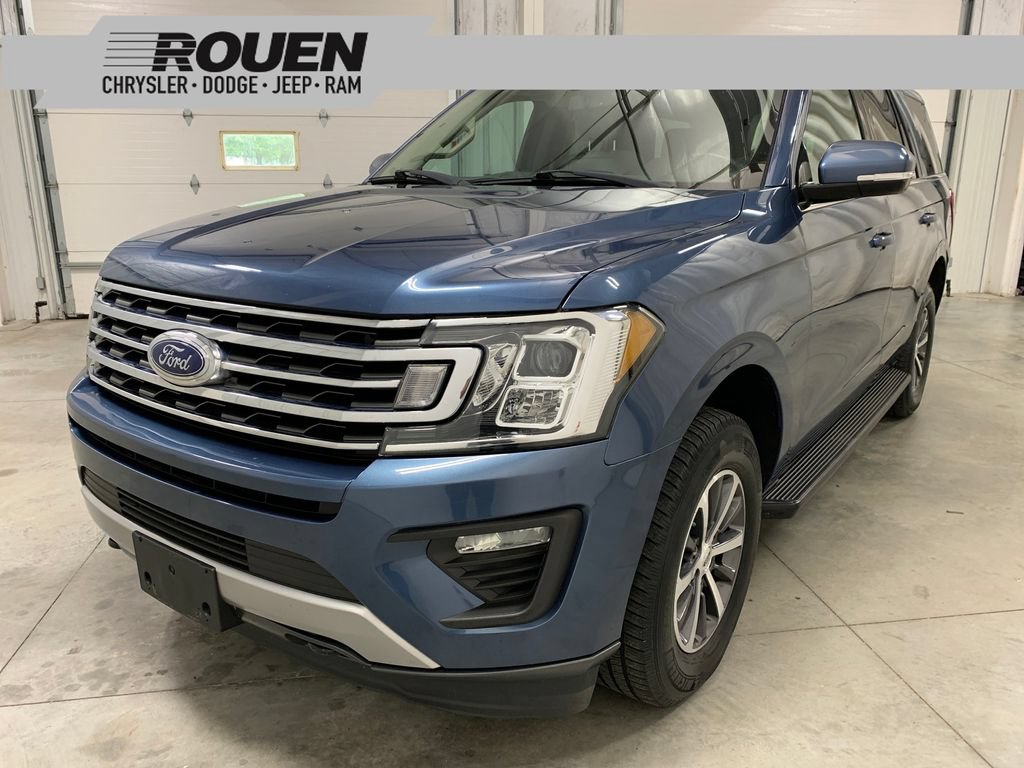 Used 2018 Ford Expedition XLT w/ Equipment Group 201A AWD/4WD image 1