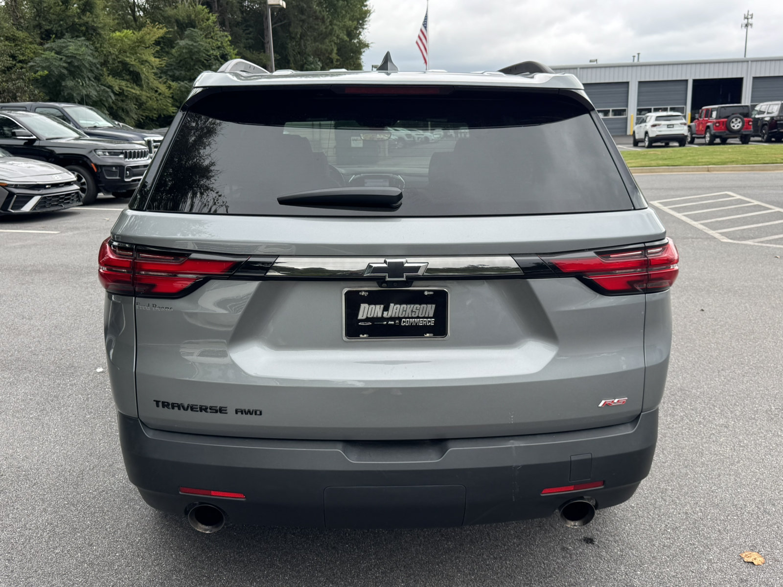 Used 2023 Chevrolet Traverse RS AWD/4WD image 6