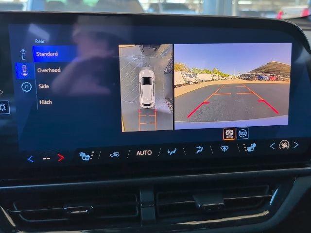 New 2026 Chevrolet Equinox EV RS FWD image 25