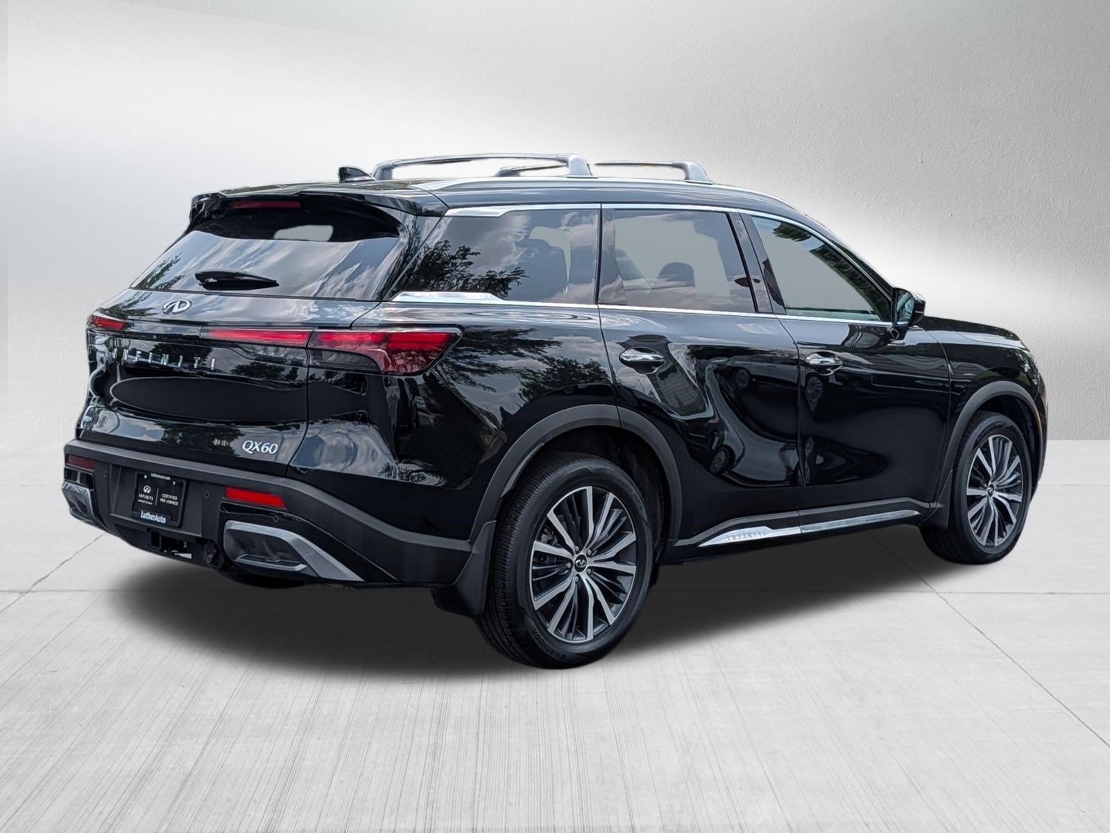 Certified 2025 INFINITI QX60 Sensory w/ Vision Package AWD/4WD image 7