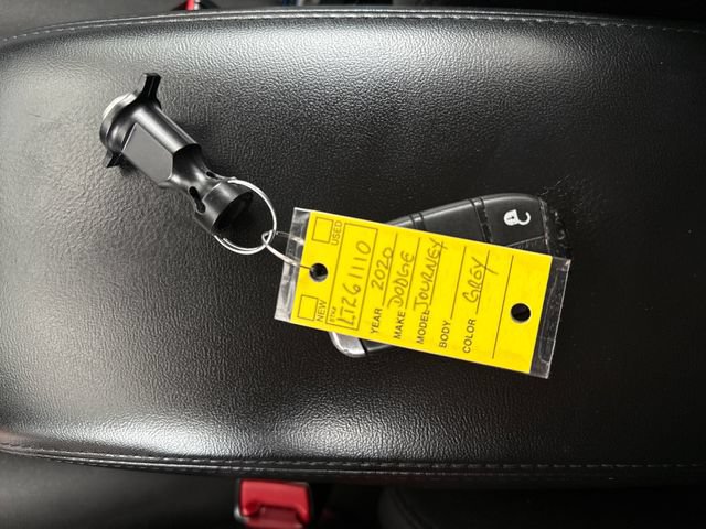 Used 2020 Dodge Journey SE w/ SE Popular Equipment Group FWD image 12