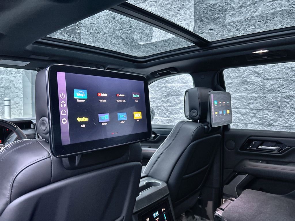 Used 2026 GMC Yukon AT4 Ultimate image 32
