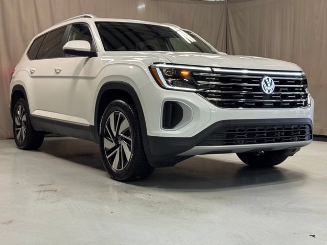 Certified 2025 Volkswagen Atlas SEL AWD/4WD image 1