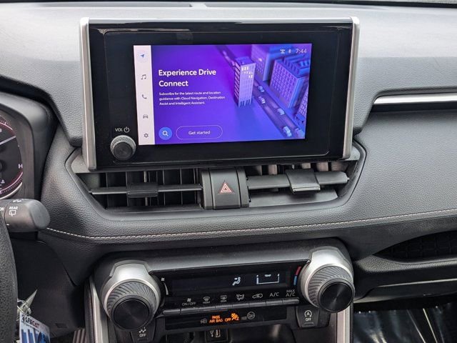 Used 2024 Toyota RAV4 LE image 19