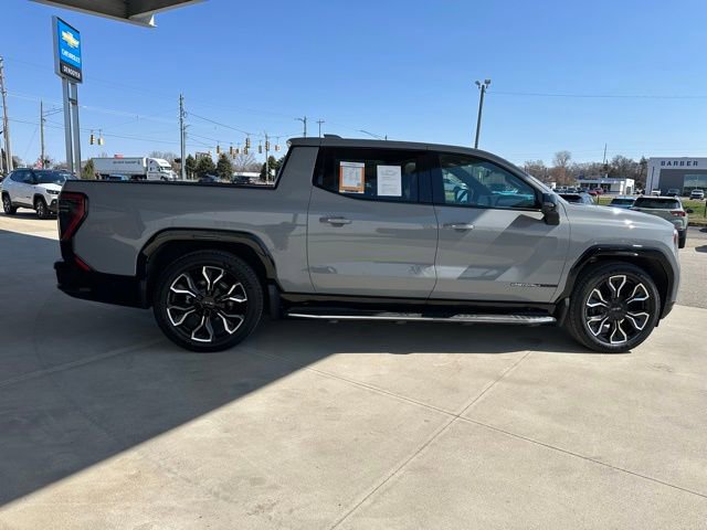Used 2024 GMC Sierra EV Denali image 8