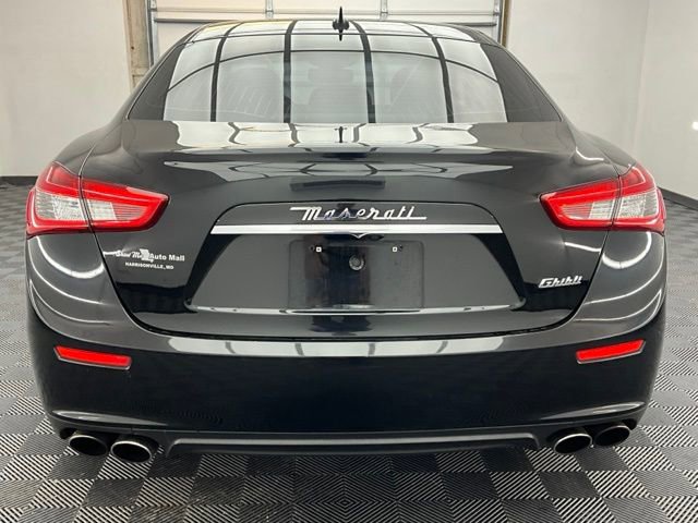 Used 2015 Maserati Ghibli RWD image 21