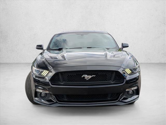 Used 2017 Ford Mustang GT RWD image 2