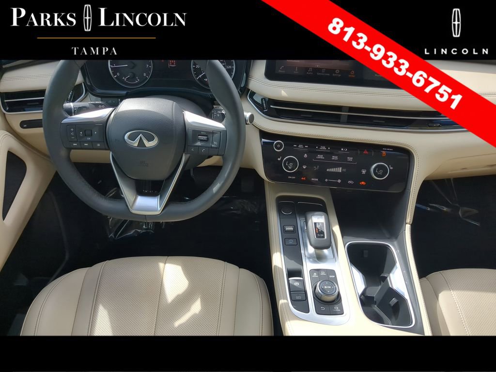 Used 2025 INFINITI QX60 Pure image 13