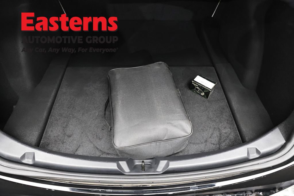 Used 2023 Tesla Model 3 Standard Range image 9