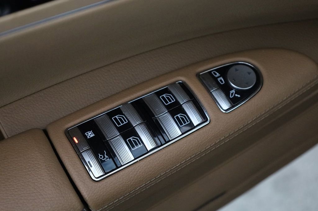 Used 2008 Mercedes-Benz S 550 image 31