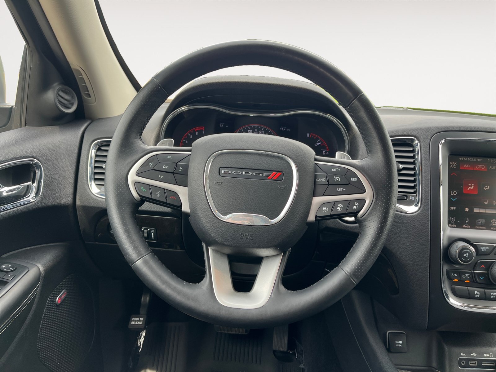 Used 2016 Dodge Durango Citadel w/ Premium Entertainment Group AWD/4WD image 12