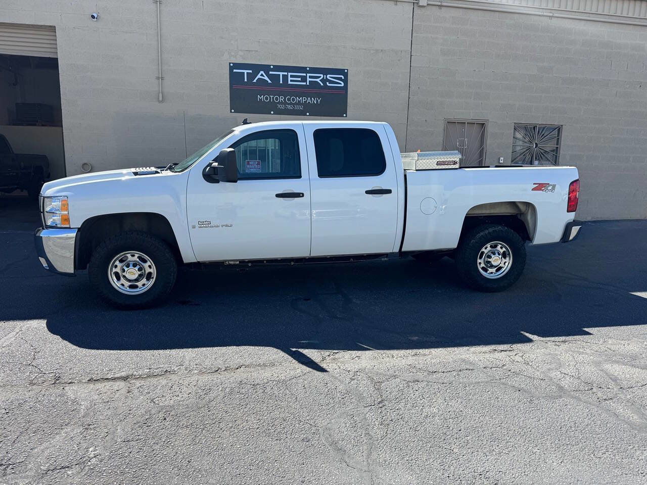 Used 2008 Chevrolet Silverado 2500 LT w/ 1LT Convenience Package AWD/4WD image 5