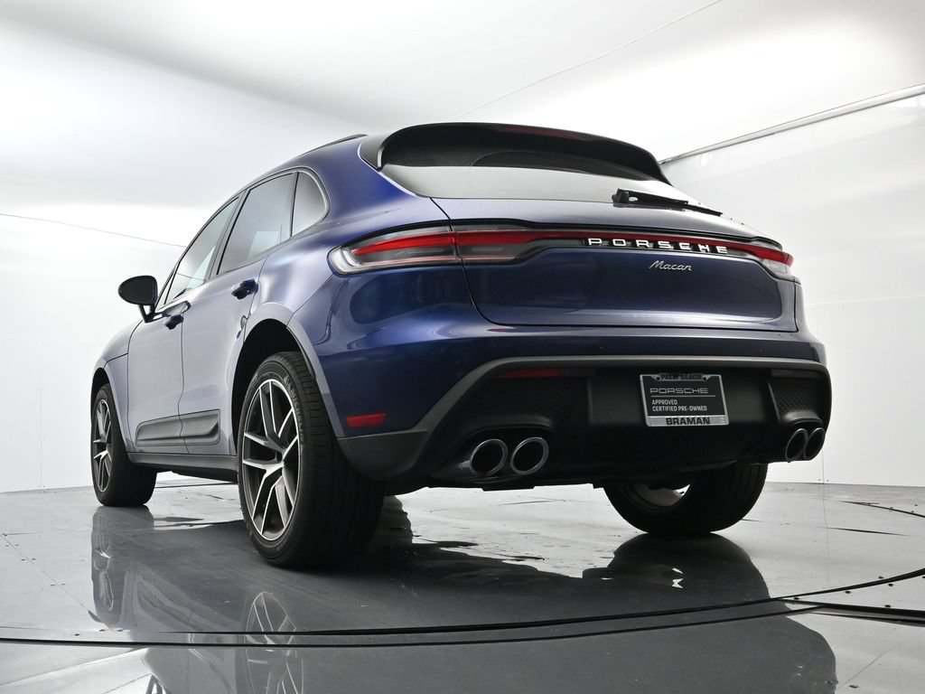 Certified 2024 Porsche Macan AWD/4WD image 48