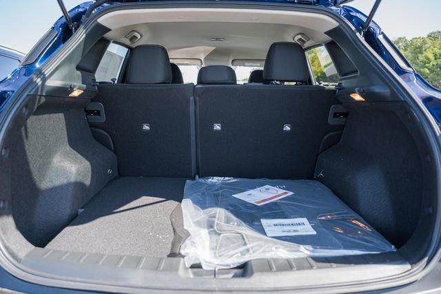 New 2026 Nissan Kicks SV image 9