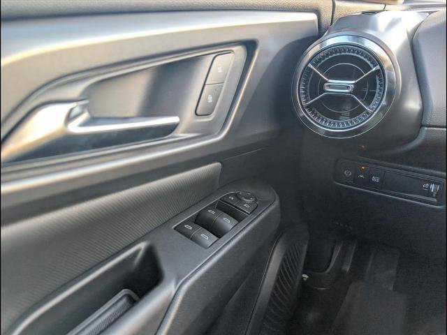 New 2026 Chevrolet Equinox EV LT image 16