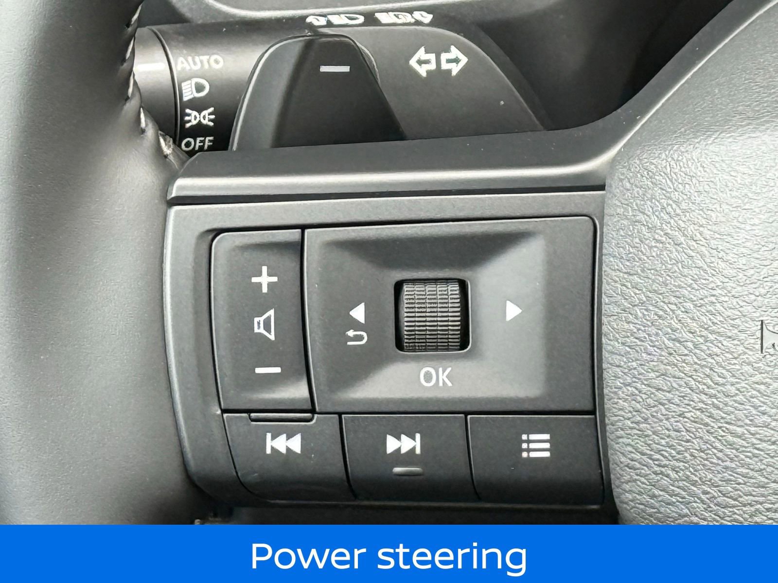 Certified 2025 Nissan Rogue SV image 25