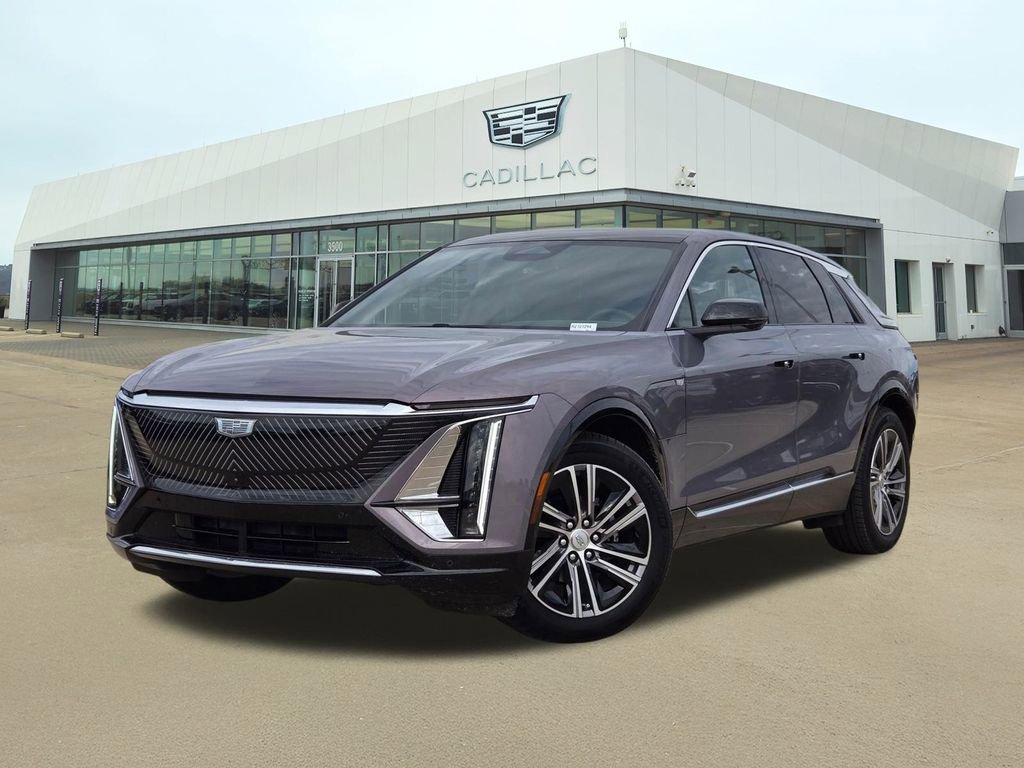 Certified 2024 Cadillac Lyriq Luxury image 1
