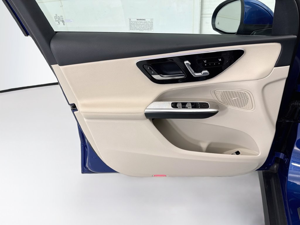 Certified 2026 Mercedes-Benz GLC 300 image 22