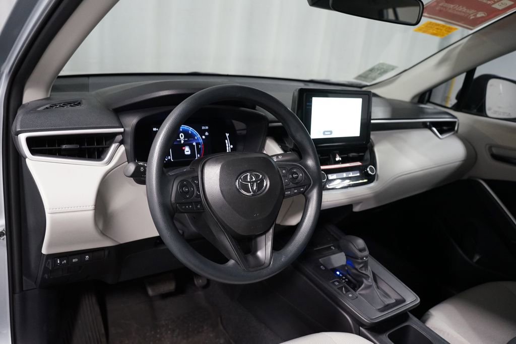 Used 2026 Toyota Corolla Cross L FWD image 7