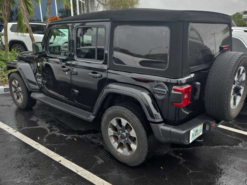 Used 2022 Jeep Wrangler Unlimited Sahara w/ LED Lighting Group image 4