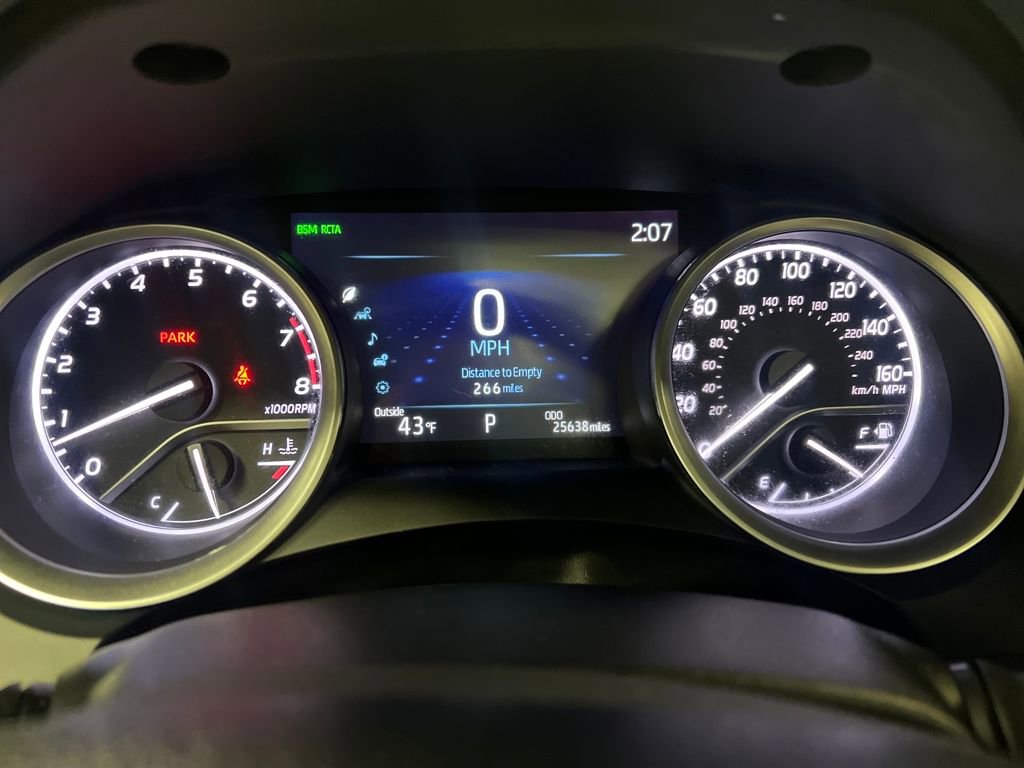 Used 2024 Toyota Camry XLE w/ Navigation Package image 14