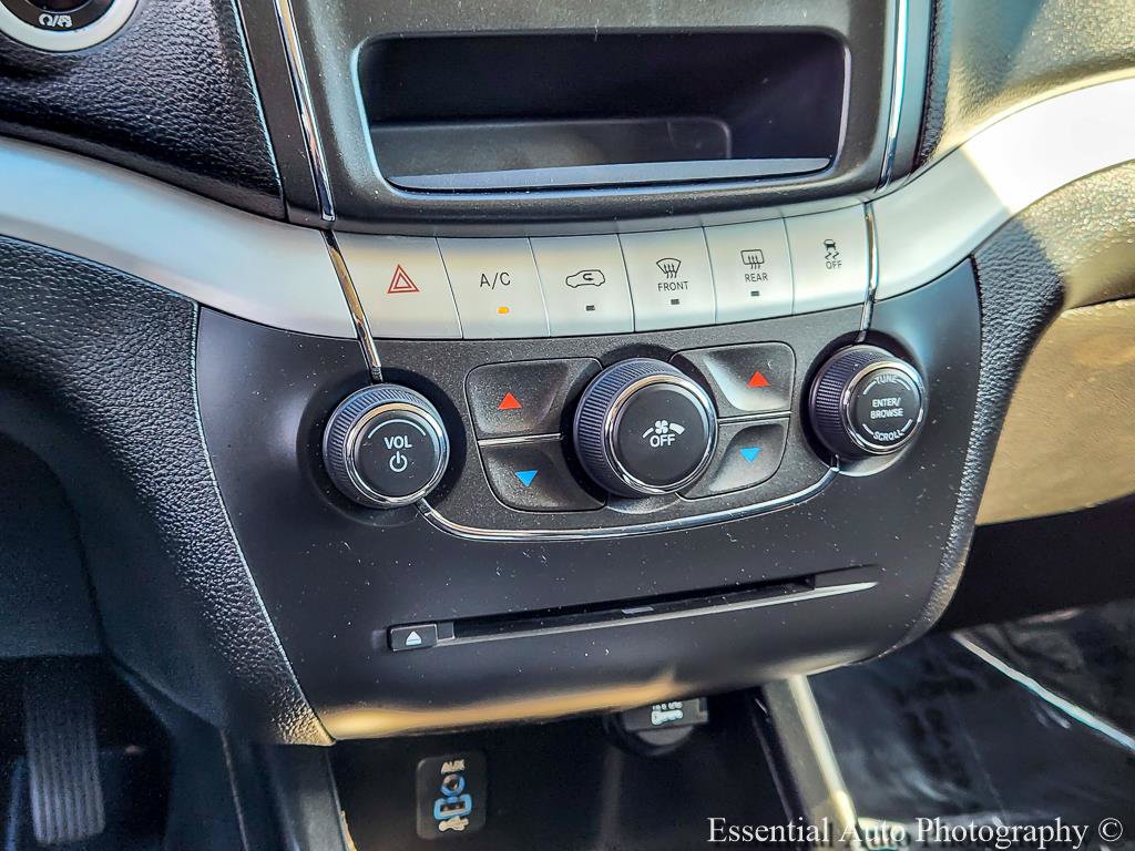 Used 2018 Dodge Journey SXT w/ Blacktop Package FWD image 21