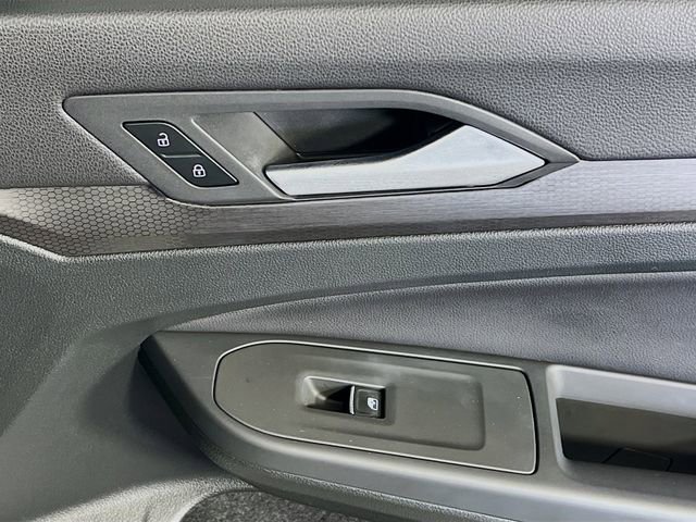 Used 2023 Volkswagen GTI Autobahn image 32