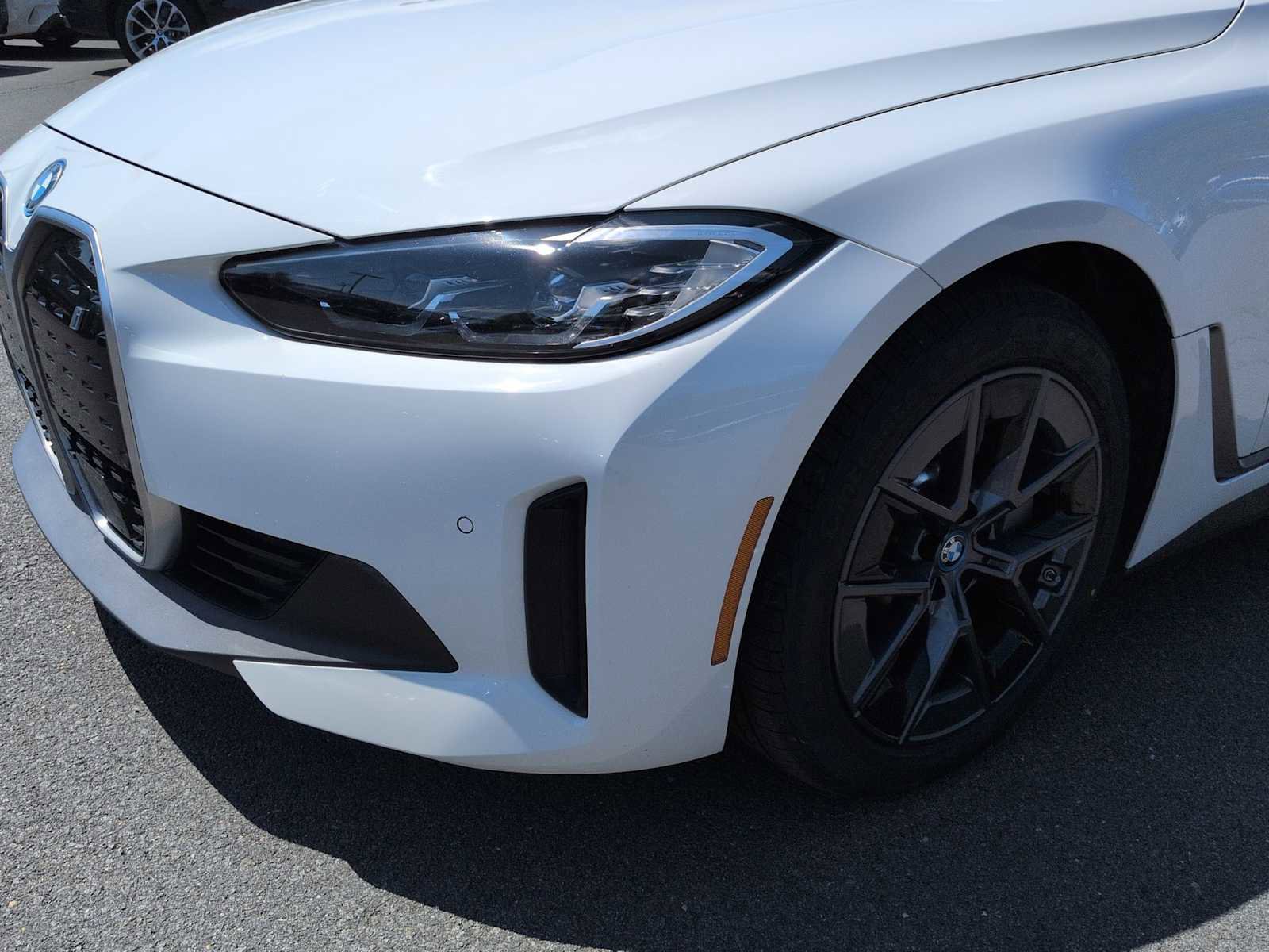 Certified 2023 BMW i4 eDrive35 RWD image 11