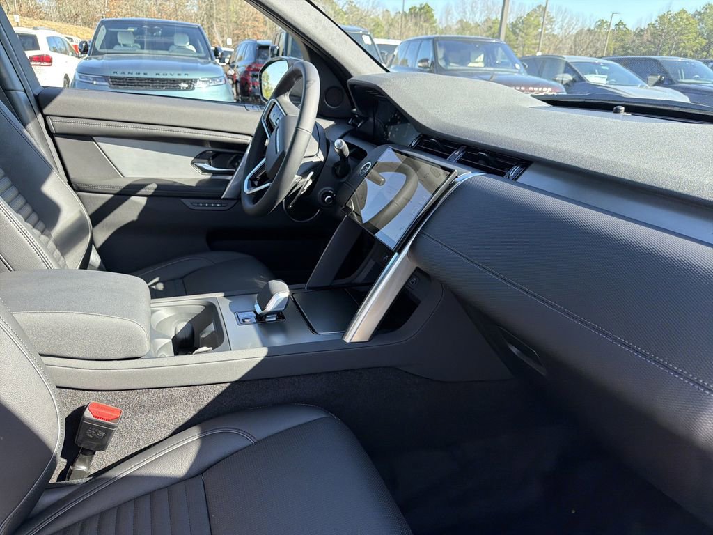 New 2026 Land Rover Discovery Sport Landmark image 20