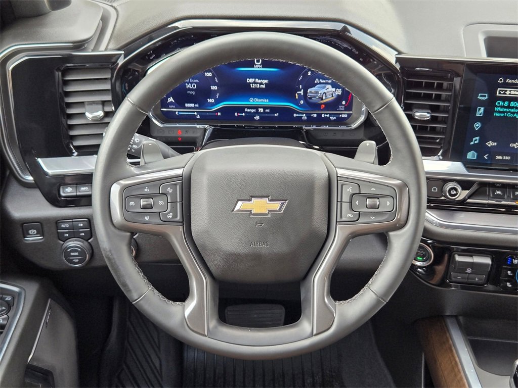 Used 2024 Chevrolet Silverado 1500 High Country w/ Technology Package image 18