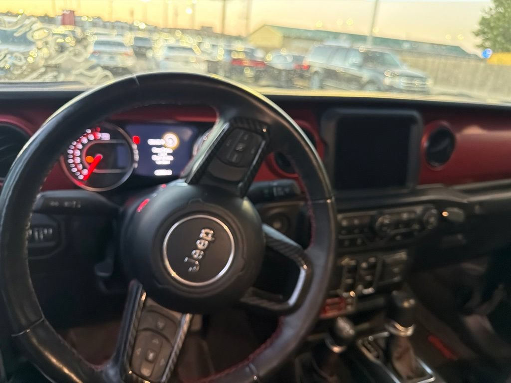 Used 2022 Jeep Gladiator Rubicon w/ LED Lighting Group AWD/4WD image 8
