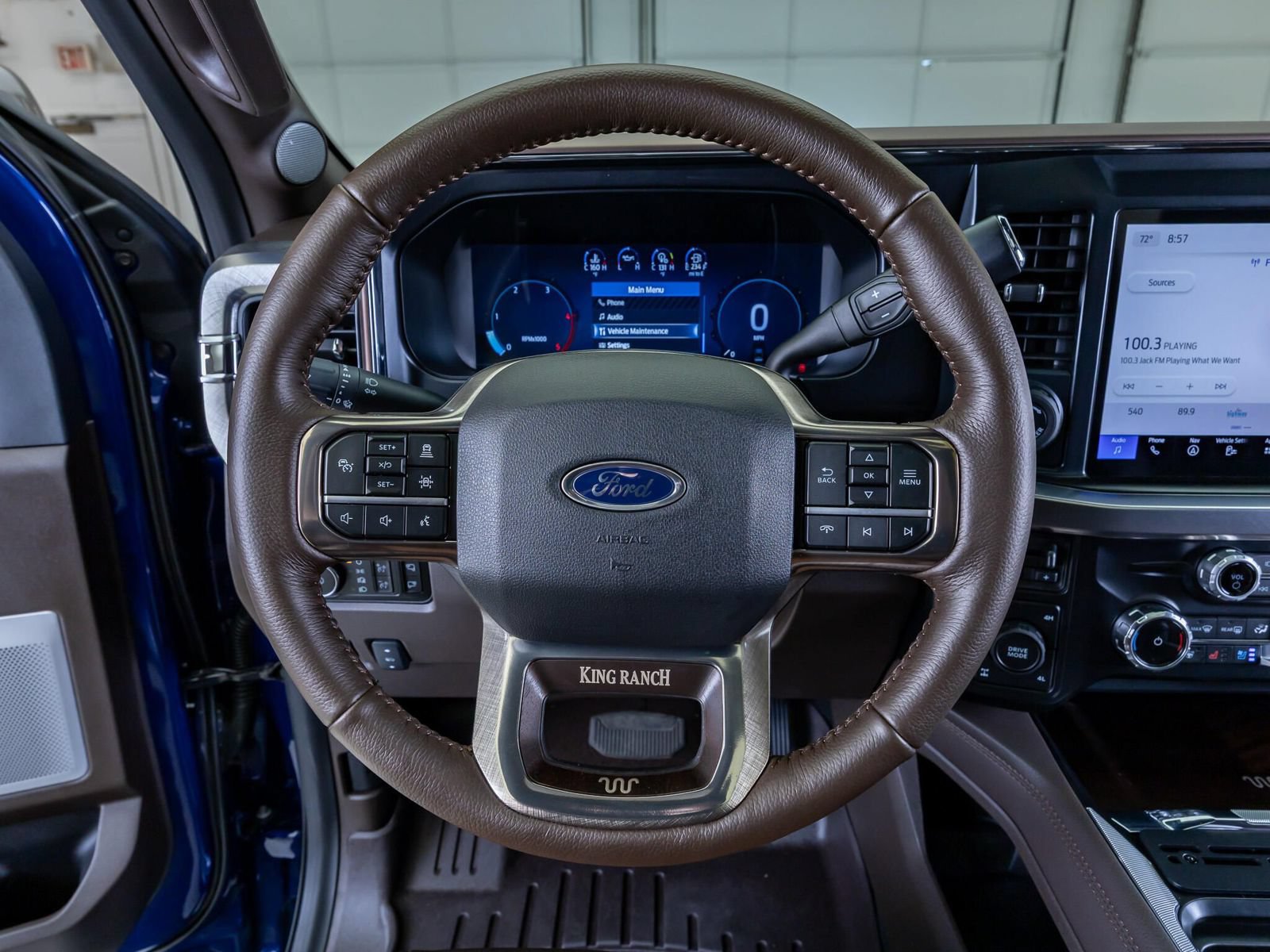 Used 2026 Ford F350 King Ranch w/ FX4 Off-Road Package AWD/4WD image 16
