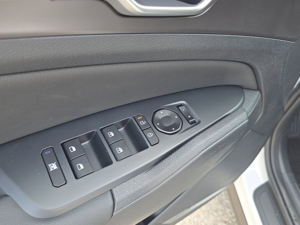 New 2026 Kia Sportage EX image 20