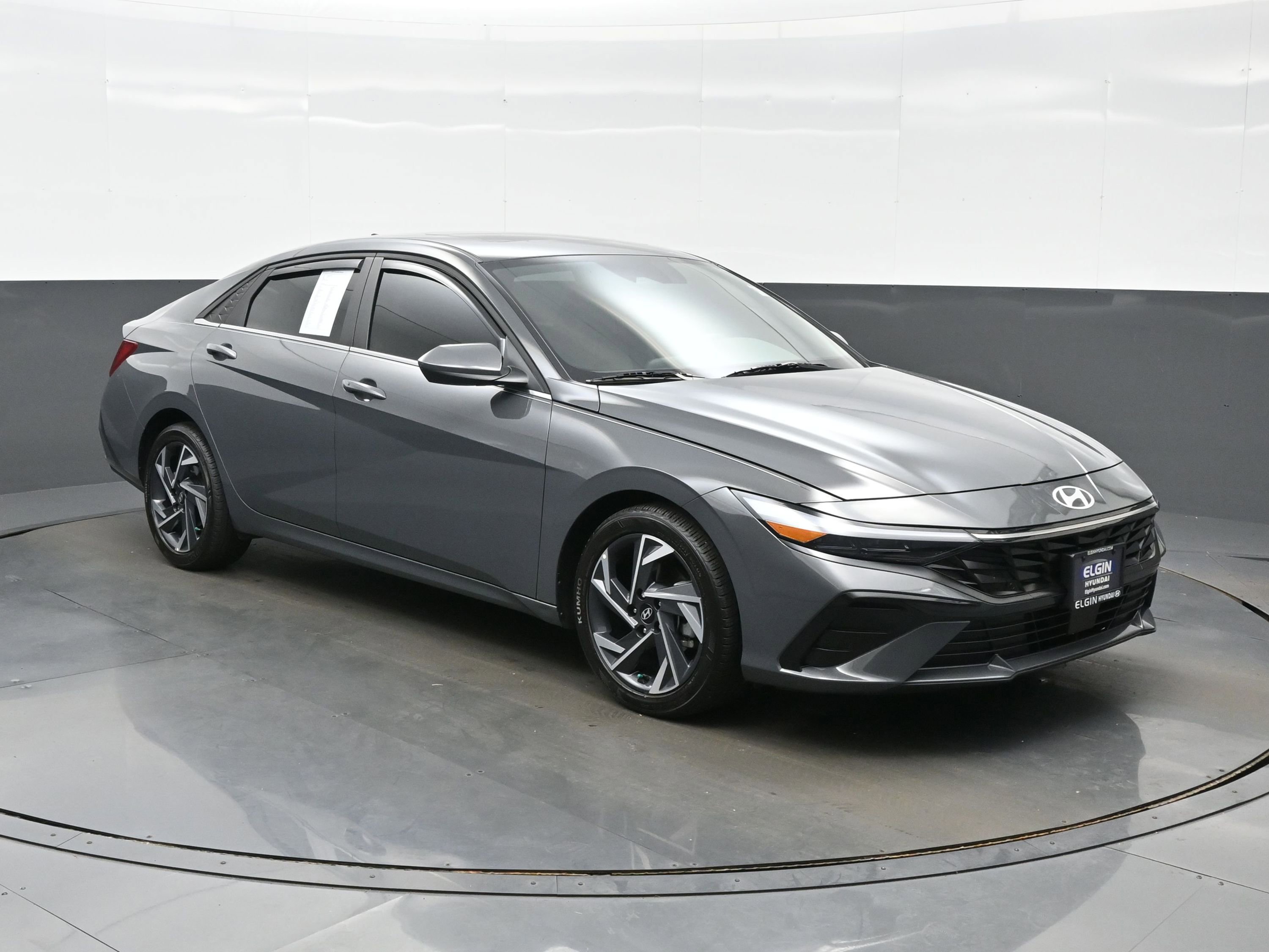 Certified 2024 Hyundai Elantra SEL w/ Convenience Package FWD image 8